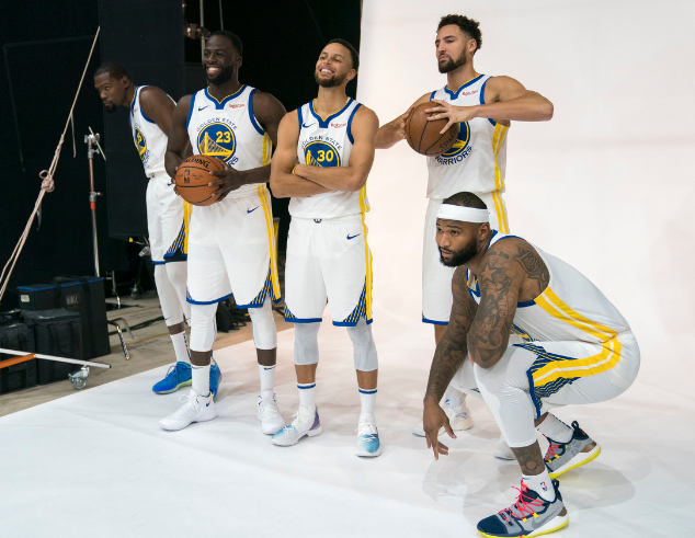 里程碑夜！底特律活塞队长鼓劲，中超清晨刷纪录，球迷炸锅，数据趋势出现新变化(是一次团结务实鼓劲奋进的大会更是一次)