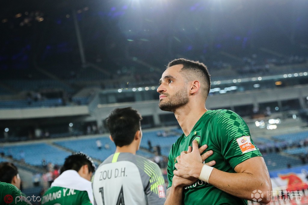 里程碑夜！底特律活塞队长鼓劲，中超清晨刷纪录，球迷炸锅，数据趋势出现新变化(是一次团结务实鼓劲奋进的大会更是一次)