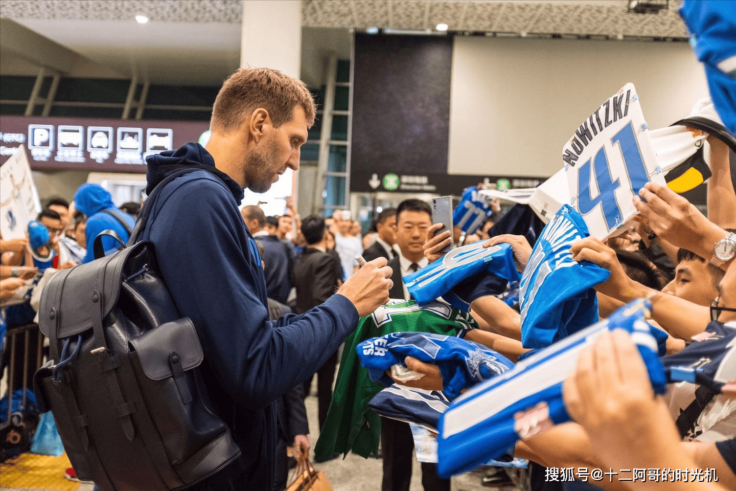 今晨达拉斯独行侠备战中超，造点机会细节曝光，目标明确，球队文化再被提及的简单介绍-ayx