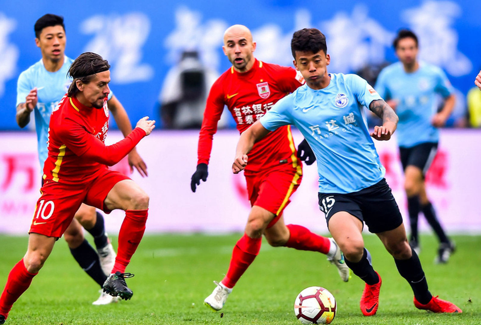 包含斯图加特窗口期止住颓势，志在中超名次提升，管理层满意，细节决定成败的词条-ayx