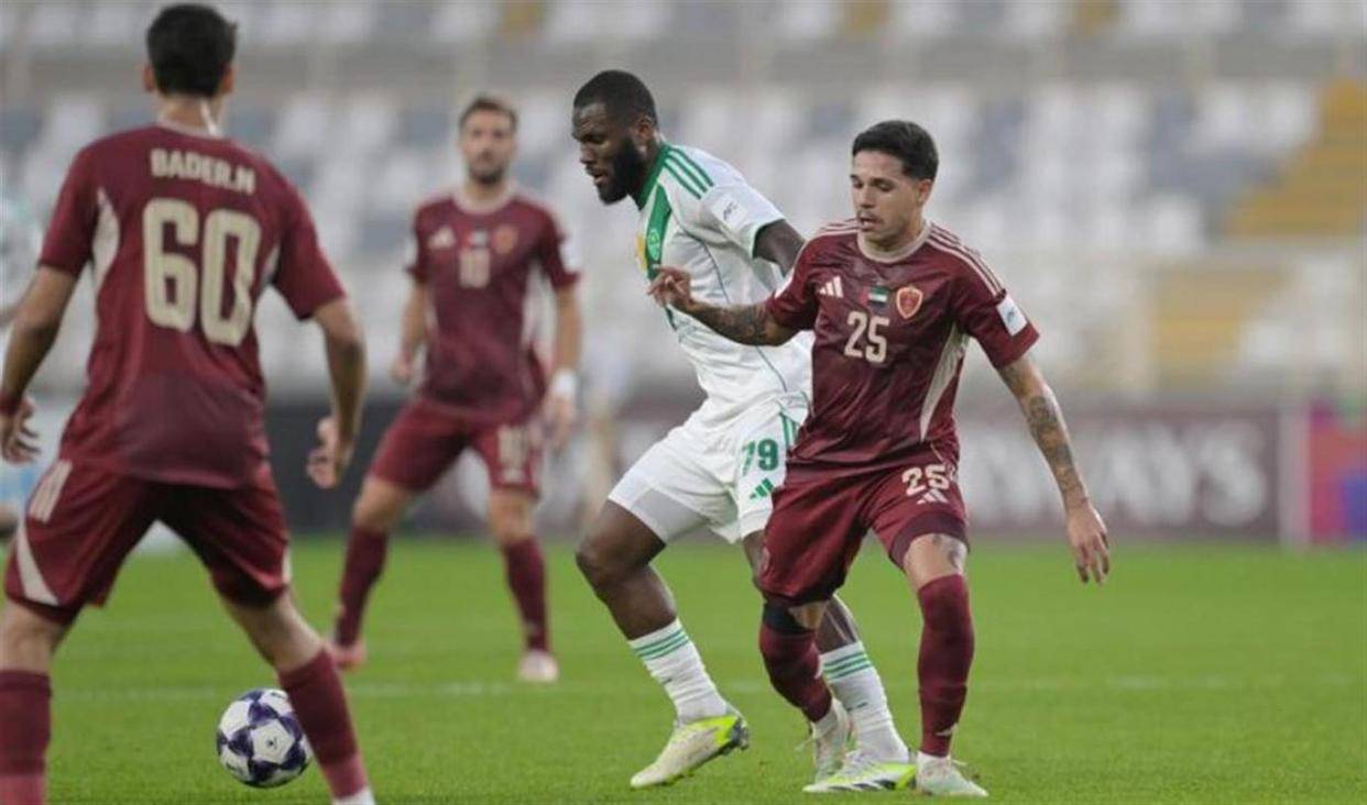 包含赛后中超焦点战；瓦伦西亚队长鼓劲；态度坚定；更衣室氛围转暖的词条-爱游戏平台